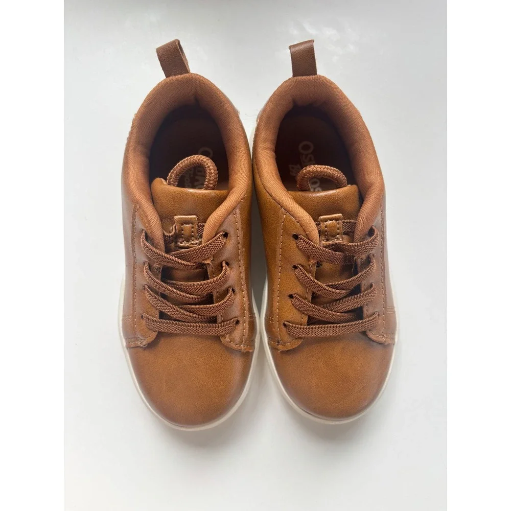 OshKosh Bgosh Kids Size 8 Cognac Brown Faux Leather Low Top Sneakers